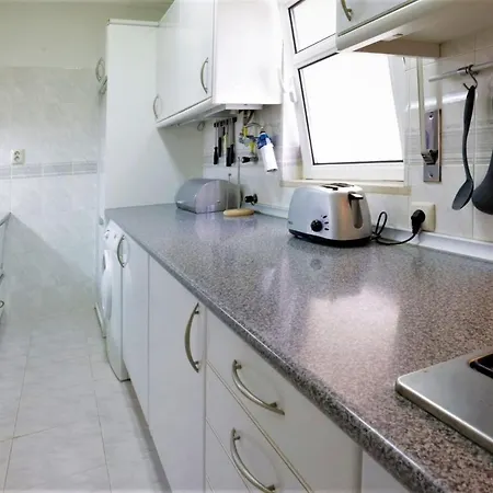 Apartment Palmeira B 1 A - 600m From The Beach - Free Wifi - By Bedzy