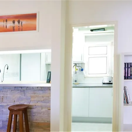 Palmeira B 1 A - 600m From The Beach - Free Wifi - By Bedzy Apartment