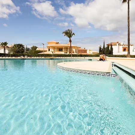 Palmeira B 1 A - 600m From The Beach - Free Wifi - By Bedzy Apartment *